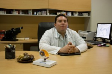 Dr. Wilbert José Chí Villanueva.